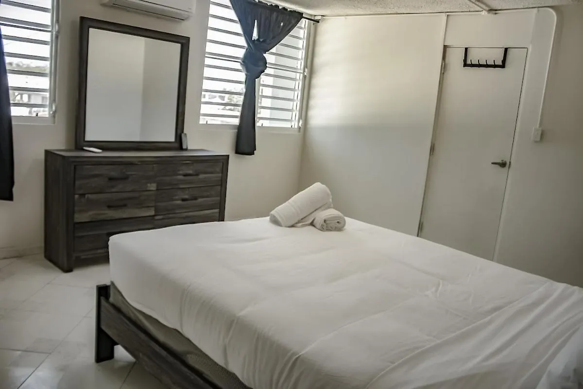 8Br Near Airport, Pool, Rooftop And Game Room Carolina 0*,  Puerto Rico